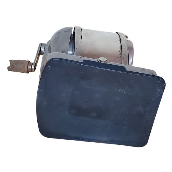 Boston Vacuum Mount Self Feeder Pencil Sharpener Vintage - Picture 8 of 9